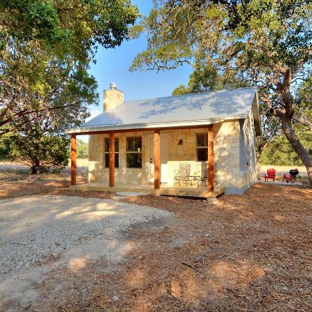 Cabins At Flite Acres - Texas Sage ウィンバリー エクステリア 写真