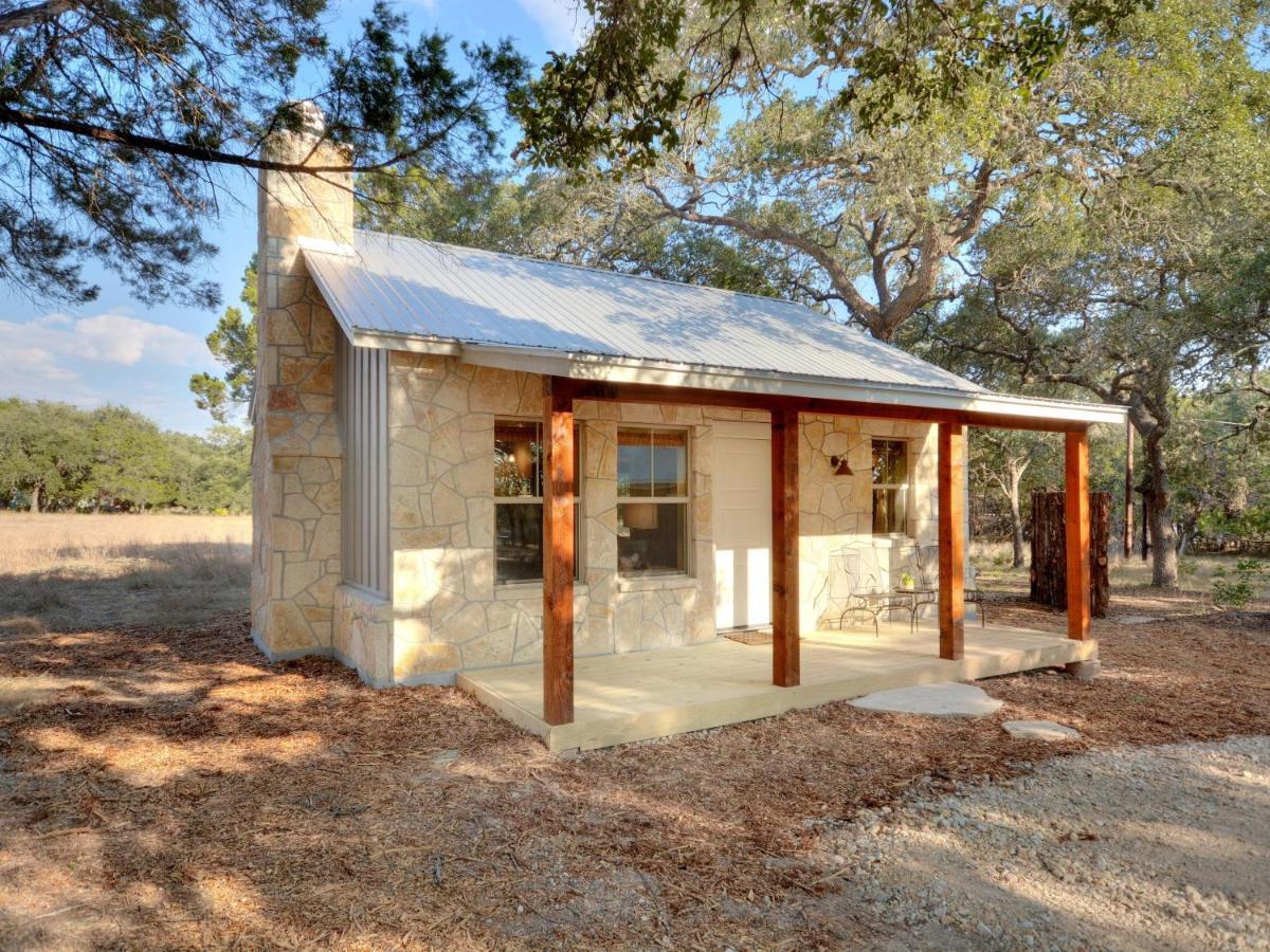 Cabins At Flite Acres - Texas Sage ウィンバリー エクステリア 写真